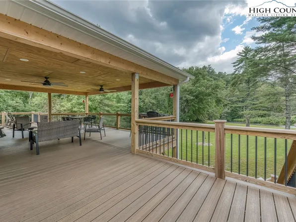 8186 NC HWY 183 Highway, Newland, NC 28657