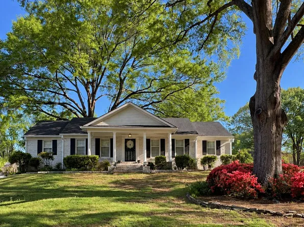 6922 Great Oaks Rd, Germantown, TN 38138