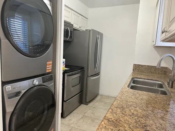 (undisclosed Address), Huntington Beach, CA 92648