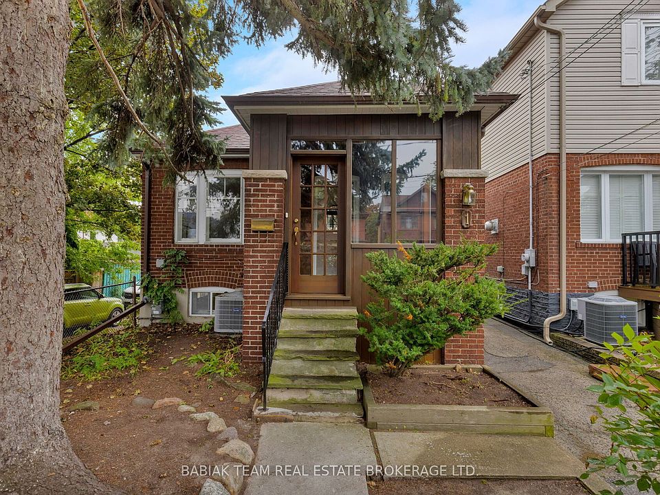 1st image of 1 Rambert Cres