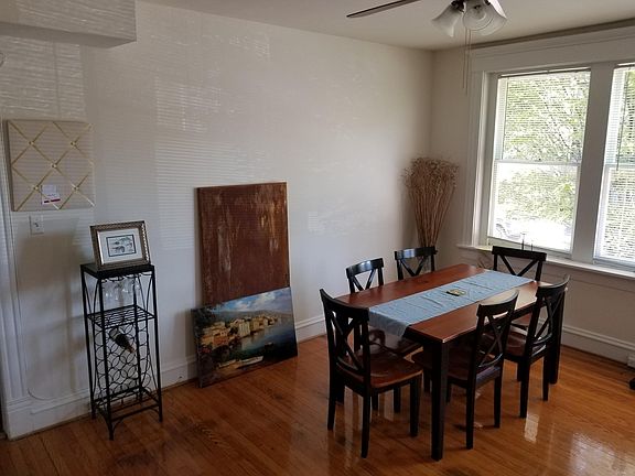 4th image of 100 S Boulevard APT 2