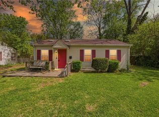 135 Peach Tree Ln, Hampton, VA 23669