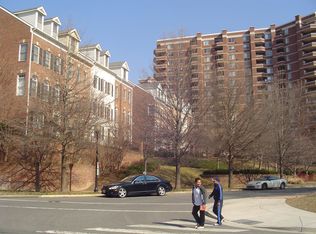 2418 14th St N, Arlington, VA 22201