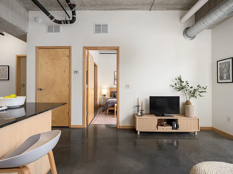 NoLo Living — Photo 37