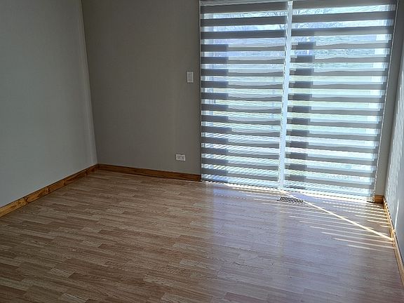 3rd image of 2028 Sudbury Dr