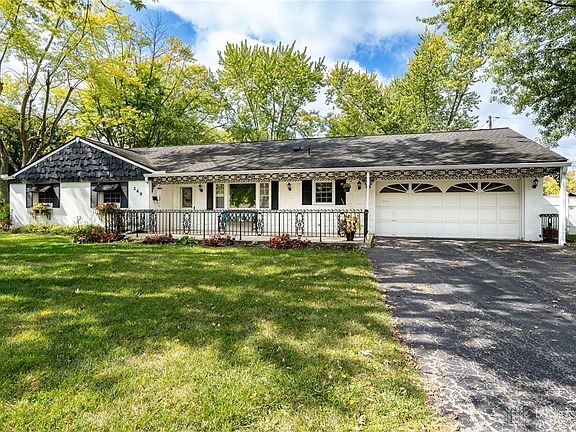 3rd image of 249 Annette Dr