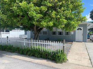 205 Haverkos Ct #B, Holmes Beach, FL 34217