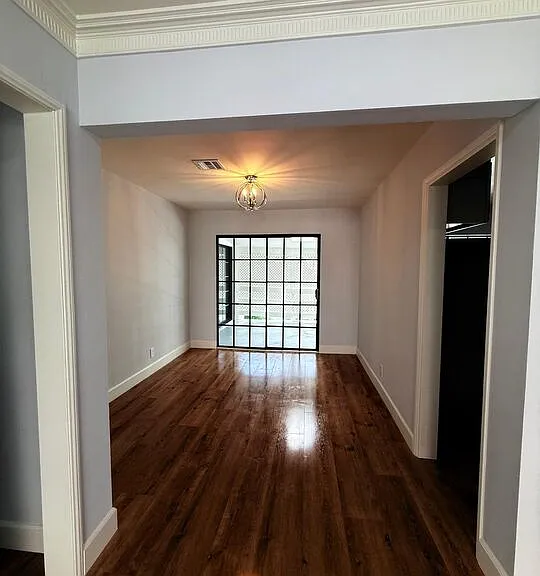 4375 Ethel Ave — Photo 7