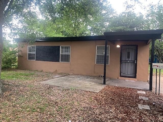 1st image of 6220 Lobelia St