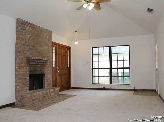 2nd image of 7227 Lansbury Dr