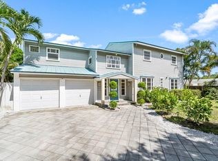 1550 S Florida Mango Rd, Lake Clarke Shores, FL 33406