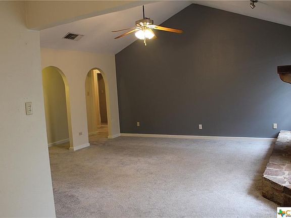 5th image of 4506 Greenbriar Cir