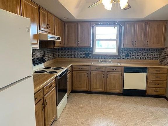5th image of 4414 Haverill Ct