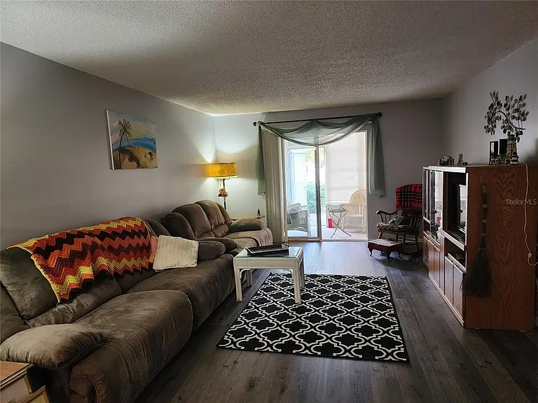 3064 Lake Bayshore Dr #115 — Photo 6