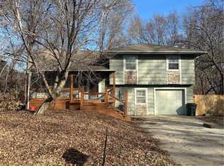 9400 E 80th Ter, Raytown, MO 64138