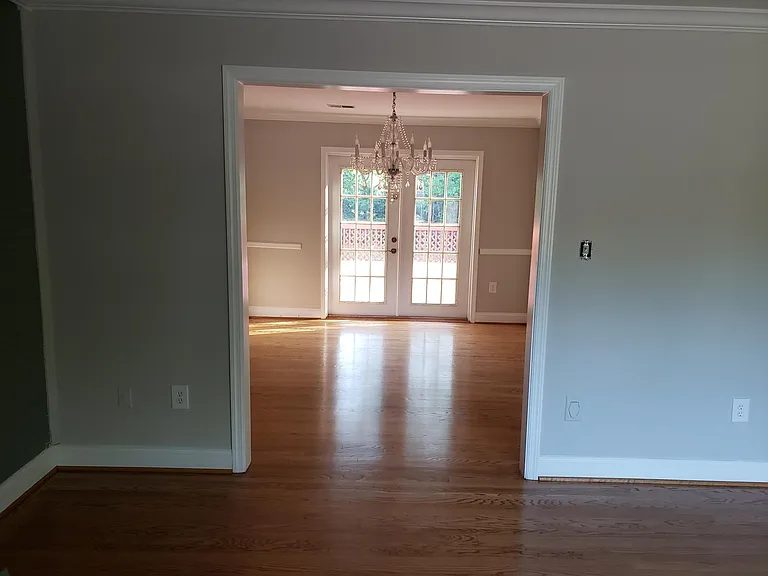 8615 Hilltop Rd — Photo 24