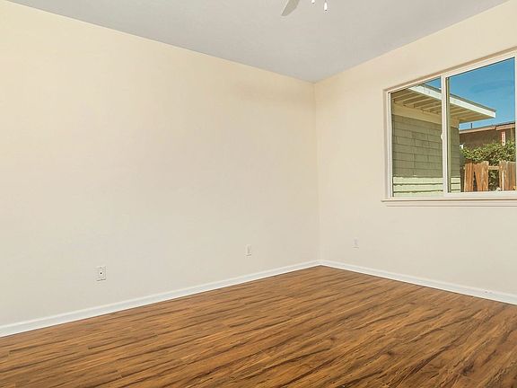 3rd image of 765 45th St