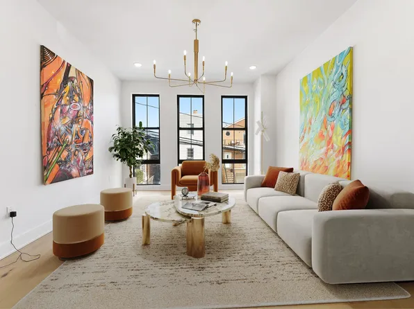 15 Manhattan Avenue image 1 of 17