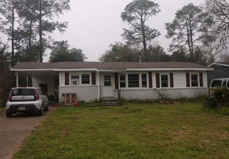 1st image of 3901 Belmede Dr
