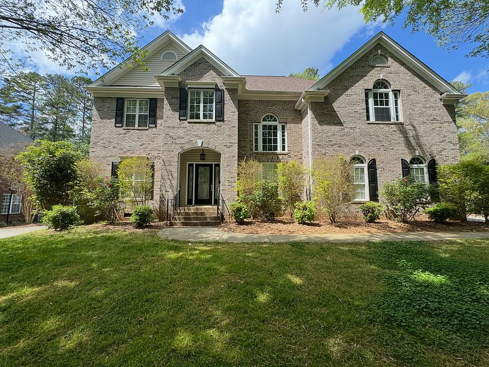 1st image of 15936 Glen Miro Dr