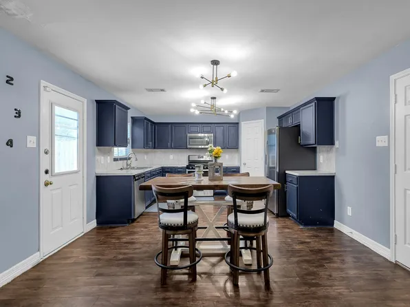 15627 Kentwater Ct, Houston, TX 77095