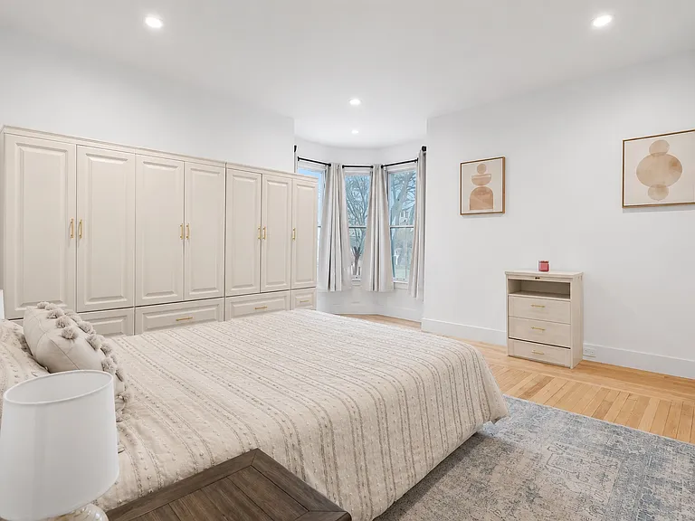 34 Revere St #1 — Photo 18