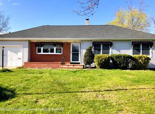 1008 Shore Rd, Spring Lake, NJ 07762