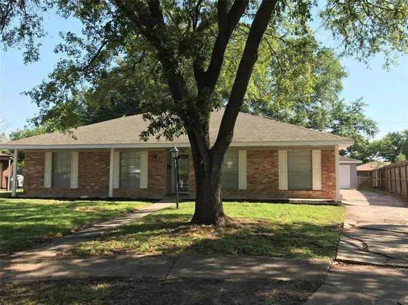 11027 Sagehill Dr, Houston, TX 77089