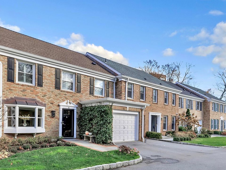 2nd image of 16 Georgetown N #16