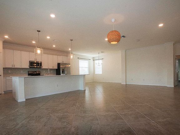 2nd image of 903 Tidewater Shores Loop