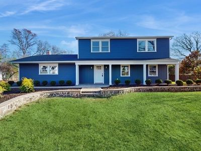 3 Windover Lane, Coram, NY, 11727