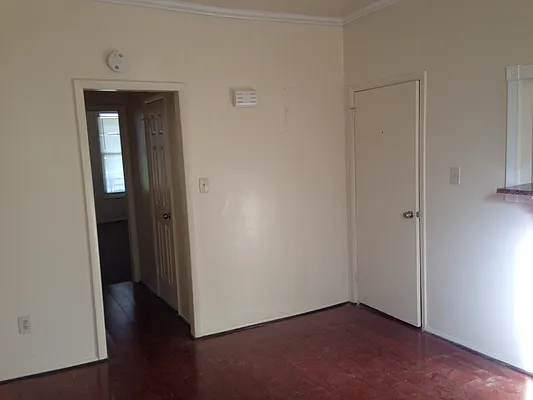 Rented by SubHut Realty USA, Inc. | media 12