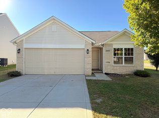 10807 Woods Dr, Ingalls, IN 46048