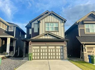 14 W Sundown Close, Cochrane, AB T4C2T3