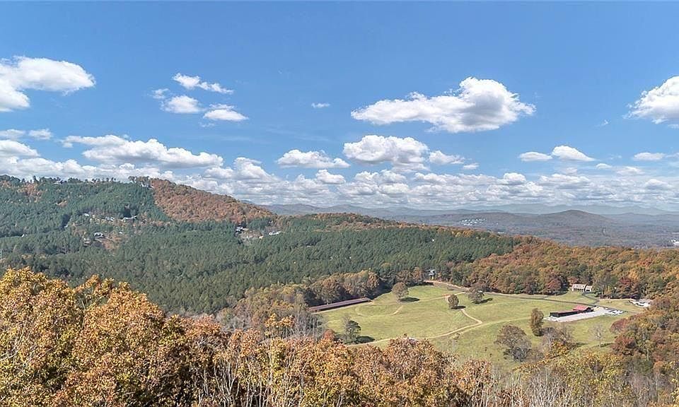 1st image of 98 Winding Rdg #98