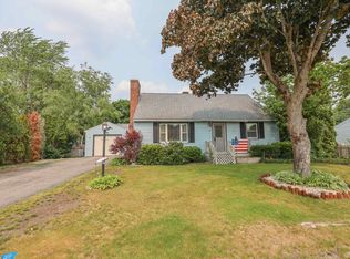24 Hayden St, Nashua, NH 03060