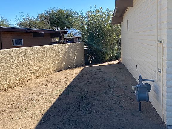 Side yard