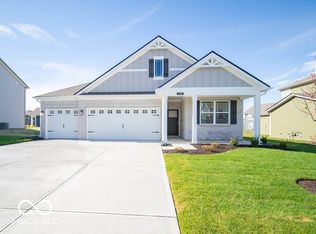 1408 Chime Ln, Greenwood, IN 46143