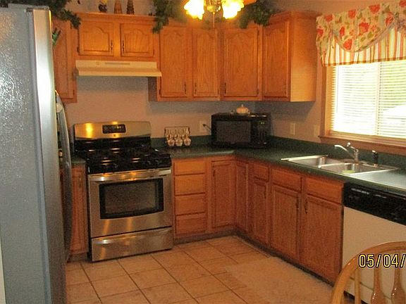 4th image of 10131 Ashwood Forest Dr