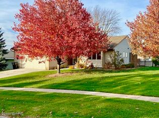 8524 Woodruff Dr SW, Byron Center, MI 49315