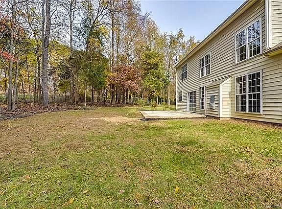 4th image of 7702 Epping Forest Dr
