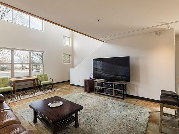 4th image of 204 Bendix Drive #G