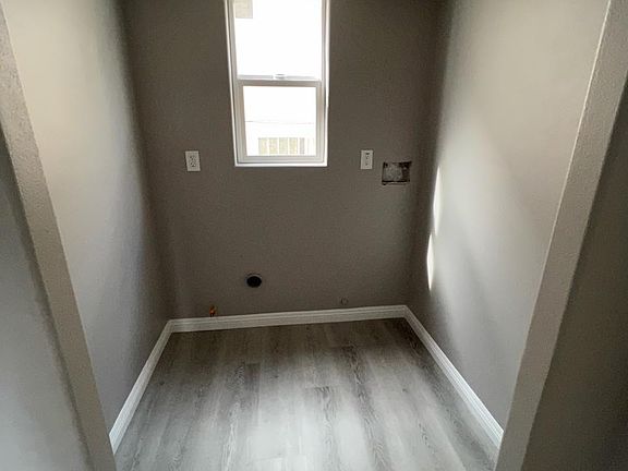 2nd image of 207 W G St #207