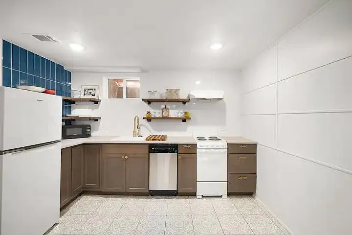 5904 S Columbine Way — Photo 19
