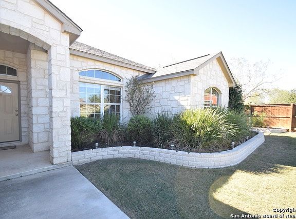 2nd image of 202 La Parita Ct