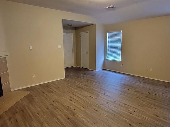 5th image of 18302 Olive Leaf Dr