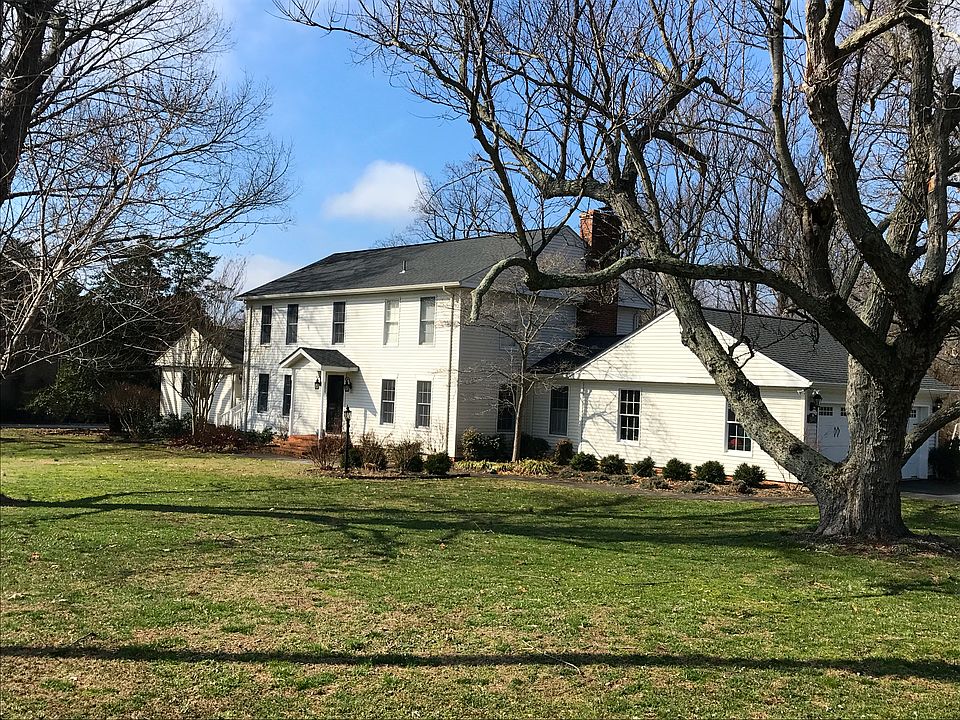 1st image of 40813 Meadow Dr