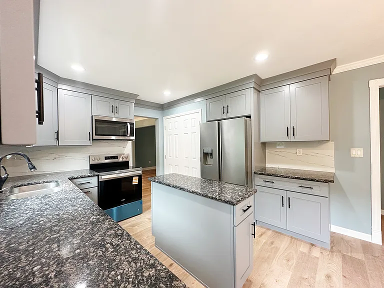 969 Bridge Park Dr — Photo 10