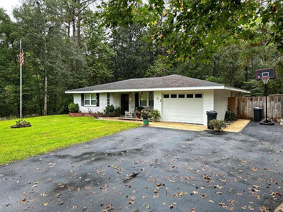 5th image of 186 Pine Hill Dr