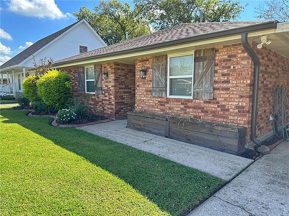 2nd image of 214 Ormond Village Dr